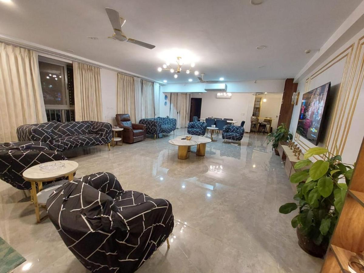 Hotel Royal Nest Premium Mundhva Exteriér fotografie