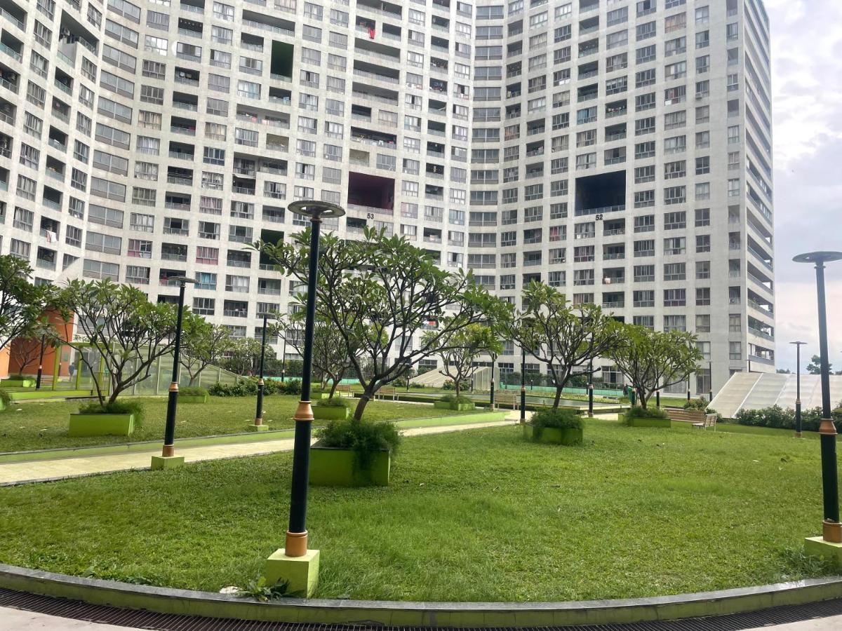 Hotel Royal Nest Premium Mundhva Exteriér fotografie